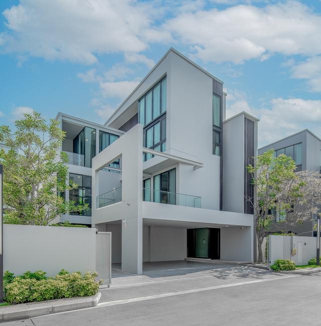 ปล่อยเช่าบ้านเดี่ยว3ชั้น โครงการบ้าน Vive2 กรุงเทพกรีฑา (หลังโรงเรียน Wellington) 1