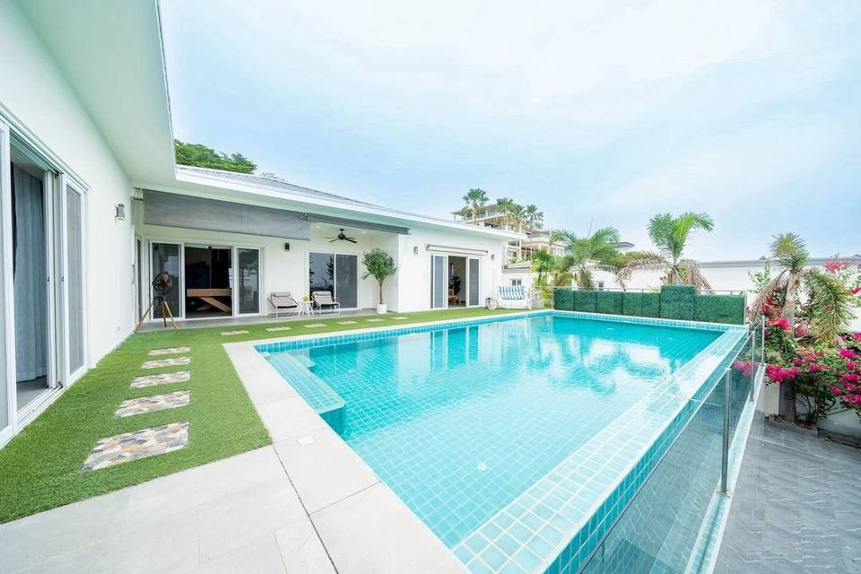 For rent Siam royal View Pattaya 150,000/month 1