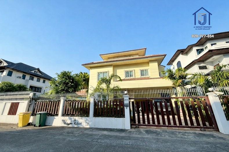 ขายบ้านเดี่ยว 3 ชั้น พร้อมที่ดิน 388 ตารางวา หมู่บ้านประชาชื่น เพลส ถนนประชาชื่น ใกล้รถไฟฟ้าสายสีชมพู 1