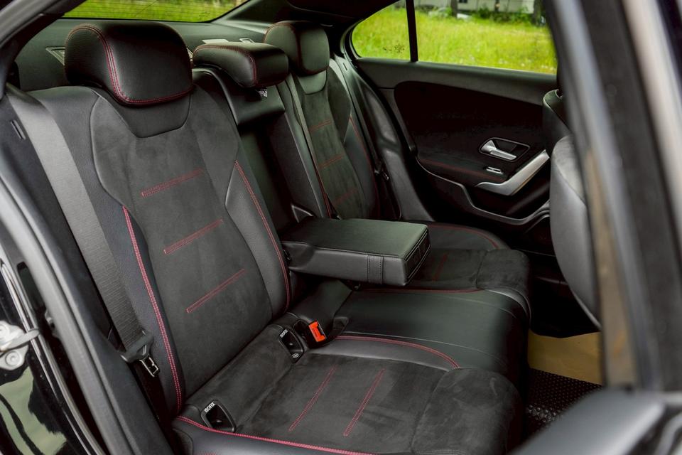 รหัสรถ AVA2876 Mercedes-Benz A200 1.3 AMG Dynamic W177 AT 2020 13