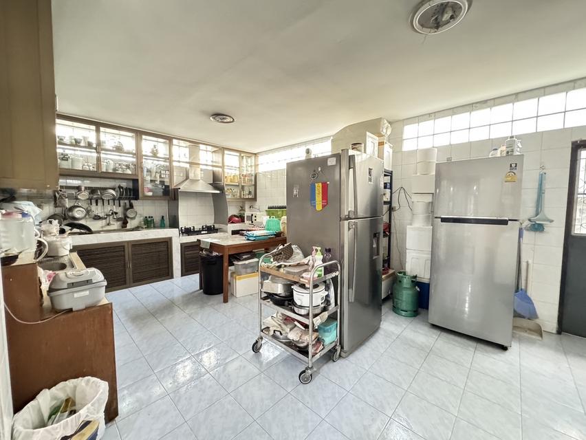 บ้านเดี่ยว 81 ตารางวา หมู่บ้านเพชรเกษม3 4ห้องนอน 3ห้องน้ำ 4 ที่จอดรถ 14