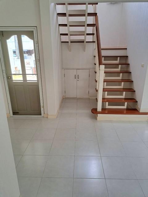 ให้เช่าบ้านเดี่ยว 2 ชั้น 67 ตร.ว. มัณฑนา อ่อนนุช-วงแหวน1 (สุขาภิบาล 2) ใกล้ซีคอน สแควร์ 8