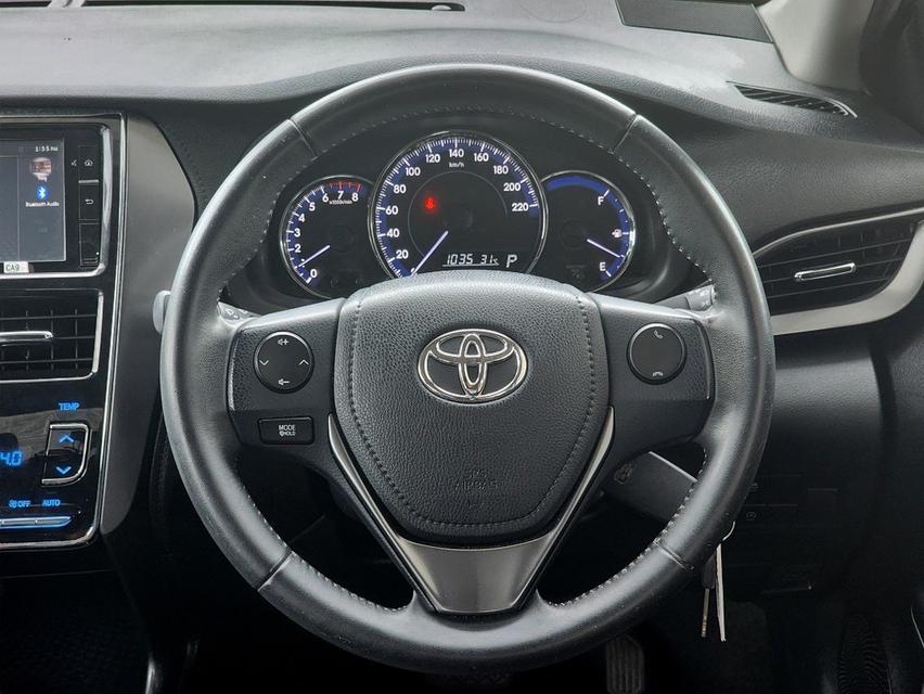 TOYOTA Yaris ATIV 1.2 Sport CVT A/T ปี 2021  13