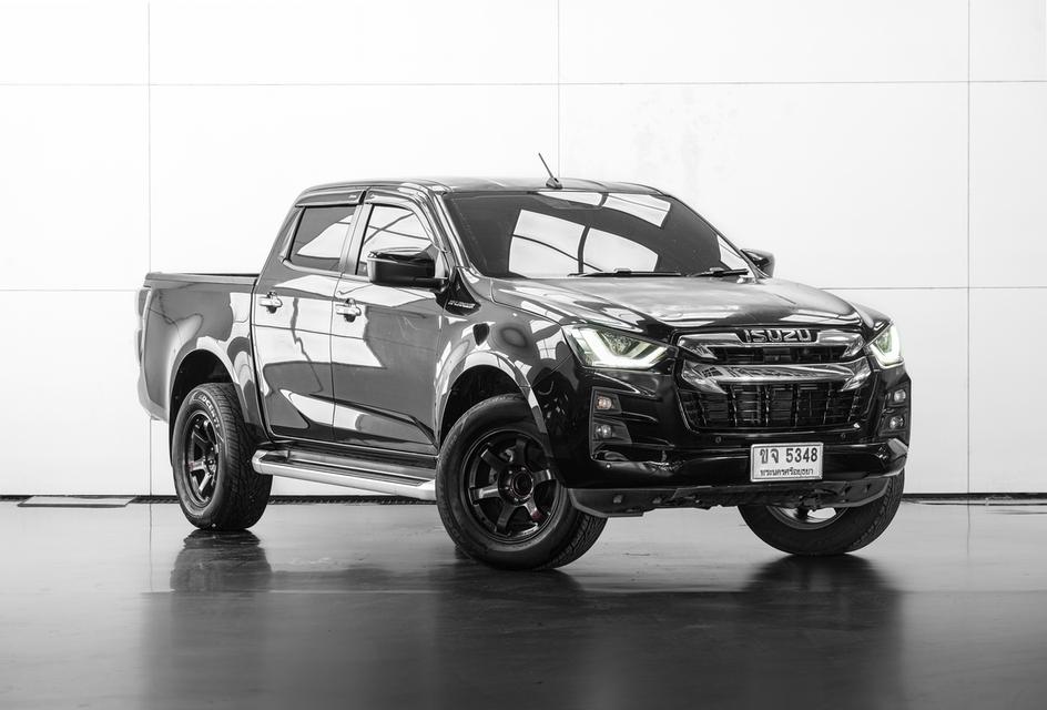 2020 ISUZU D-MAX 3.0 CAB-4 Hi-Lander M เกียร์ออโต้ สีดำ เลขไมล์ 124855 กม. 2