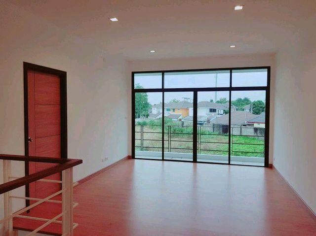 🏠💗ขายบ้านเดี่ยว 2 ชั้น บ้านหลังใหญ่ดอยสะเก็ด☀ บรรยากาศดีเงียบสงบ🌿 เดินทางเข้าออกสะดวกสบาย 4