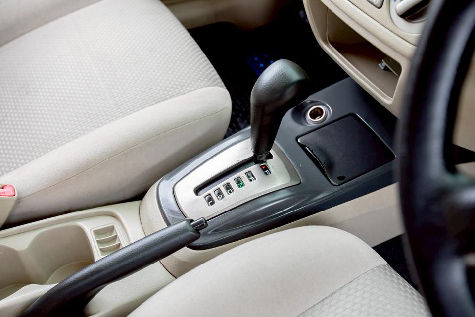 Mitsubishi Lancer Cedia 1.6 GLX เกียร์ Auto ปี 2011 สีดำ  19