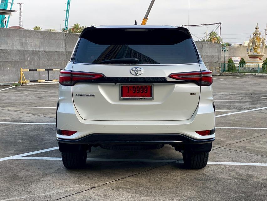 รหัสรถ PBG9999 Toyota Fortuner 2.4 LEGENDER 2WD AT ปี 2021