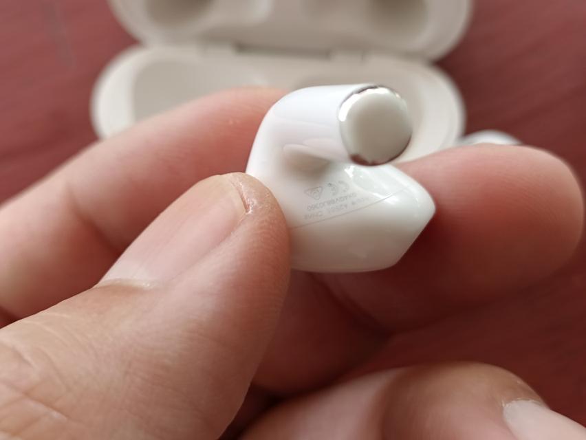 ขายหูฟัง AirPods 5 อัน