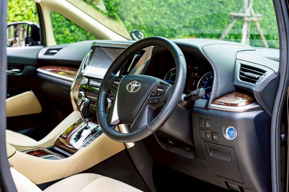 รหัสรถ NP7655 TOYOTA VELLFIRE 2.5HYBRID X E-FOUR 2019 13