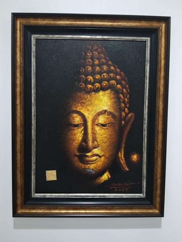 ภาพวาดเศียรพระพุทธรูปลงทอง