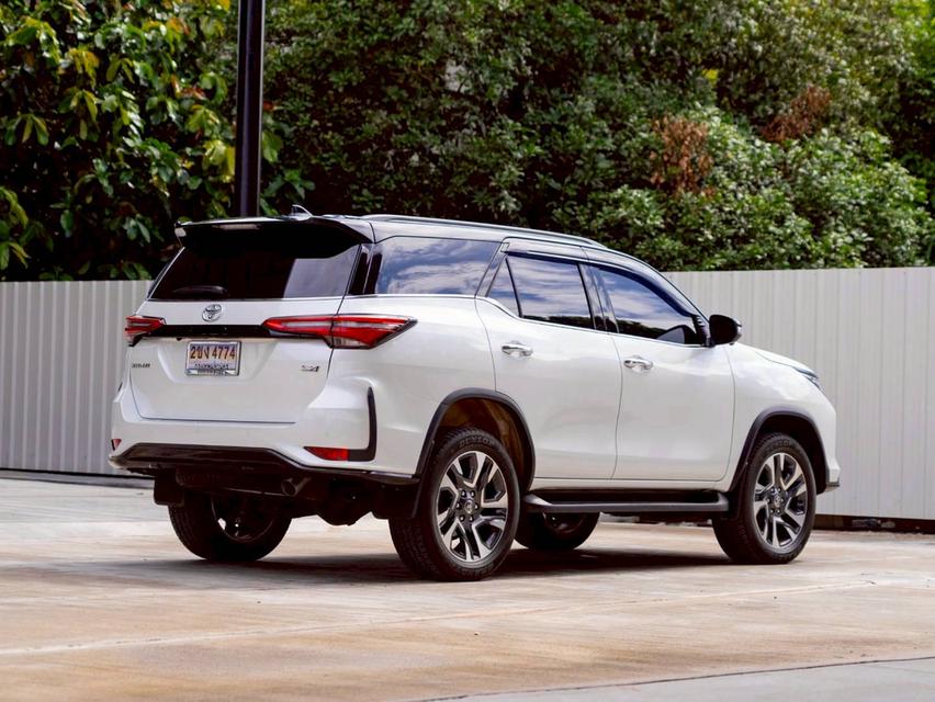 2025 Toyota Fortuner 2.4 Legender 4WD รถสวยใหม่มากๆ ไมล์ 9พันเท่านั้น คุ้มมาก