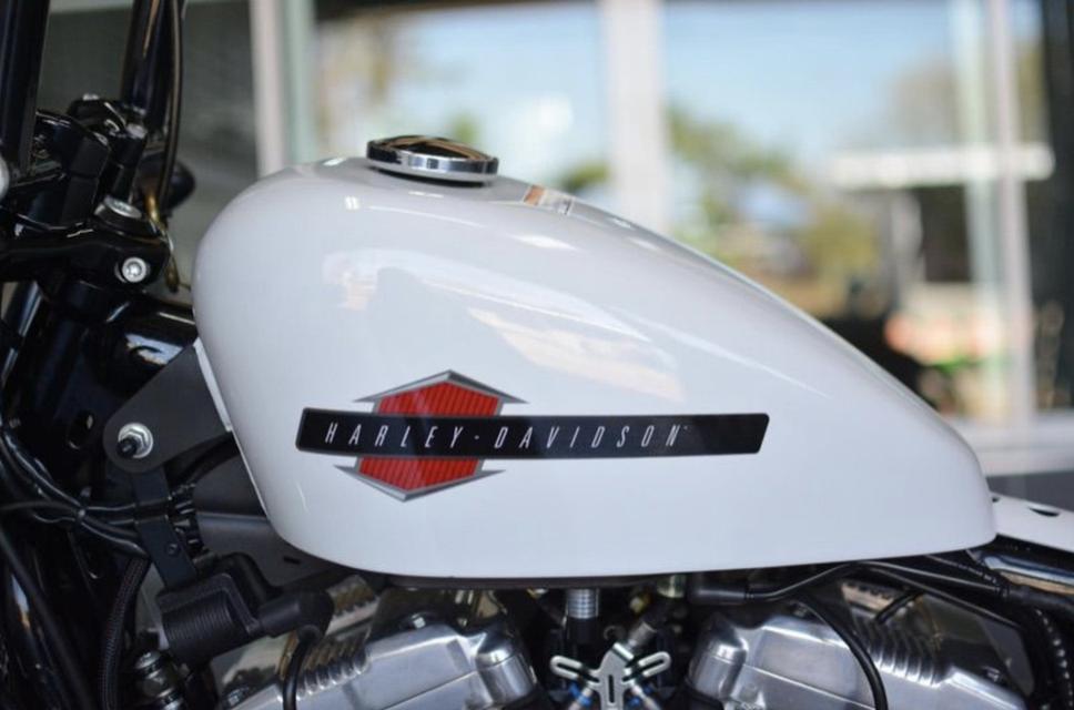 Harley Davidson Forty-Eight สีขาว ปี 2020 4