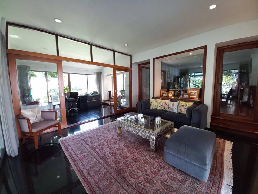 ขายบ้านเดี่ยวพัฒนาการ บ้านหรูพร้อมสวนขนาดใหญ่ ที่ดิน200ตร.ว เอื้อสุข พัฒนาการ56 ใกล้รร.เตรียมอุดม ศรีนครินทร์ สนามบิน มอเตอร์เวย์ พระราม9 0879074045 16