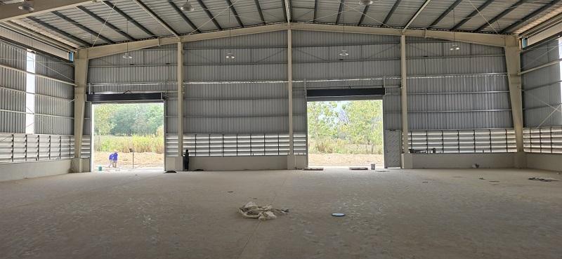 #ให้เช่าโกดังโรงงานอำเภอปลวกเเดง จังหวัดระยอง มี 20หลัง ขนาด 2652 ตรม มีขนาด 5000 ตรม ไปถึง 10,000 ตรม 2