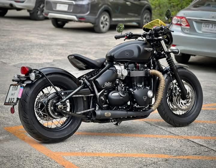 Triumph Bonneville Bobber ปี 2016 2