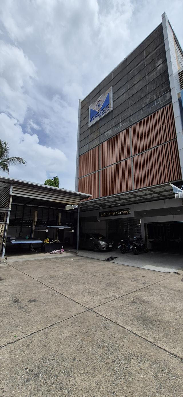 เจ้าของขายเอง ขายสำนักงานโรงงาน 6 ชั้น แถวถนน พระราม3  ทำเลดีและคุ้มค่า สภาพสวย 2