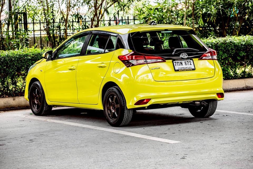 ขาย Toyoya Yaris 1.2Ehtry ปี18 8