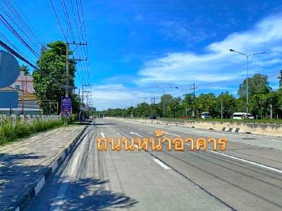 รร.สวนกุหลาบ สระบุรี 1.7 กม. โรบินสัน สระบุรี 1.9 กม.อาคารพาณิชย์ 3 ชั้น 400 ตร.ม. ติดถนนมิตรภาพ พร้อมออฟฟิศ โกดัง 99 ตร 6