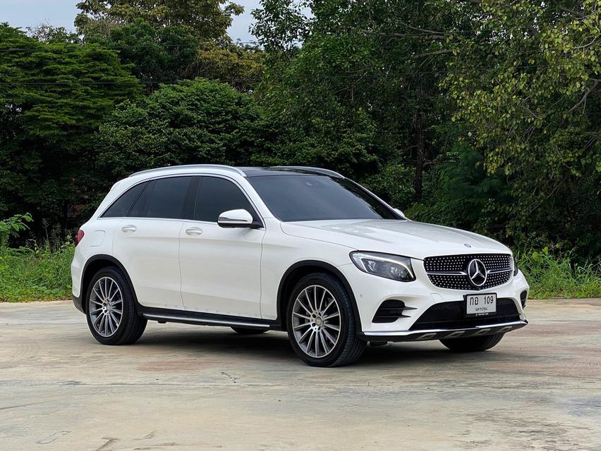 Mercedes-Benz GLC250d 4MATIC AMG Dynamic ปี 2015 เลขไมล์ 77,xxx km. 18
