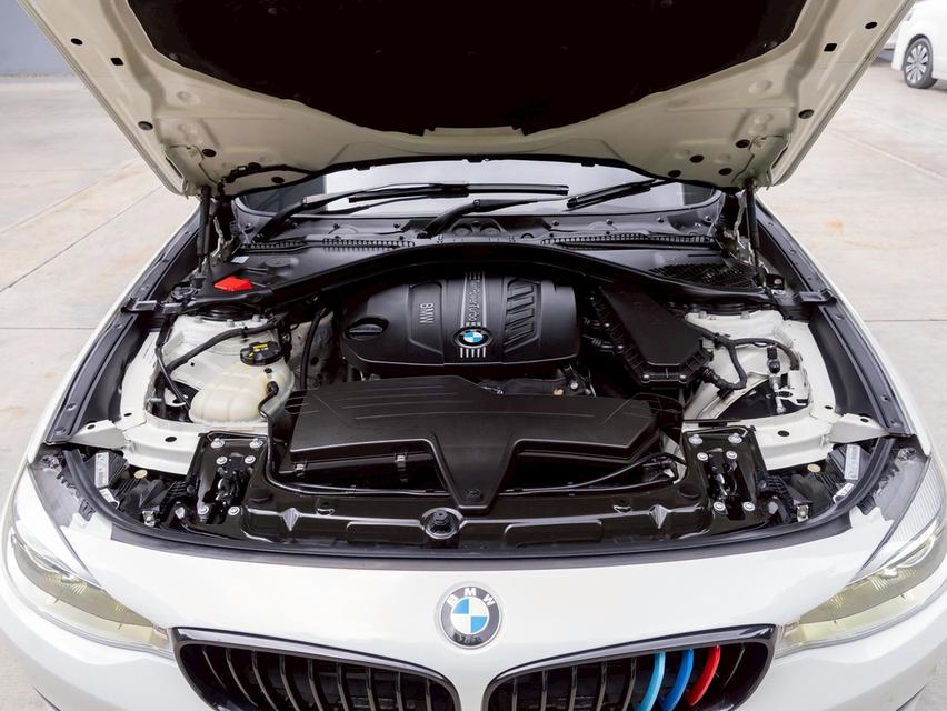 BMW 320d GT Sport ปี 2016 รูปที่ 17