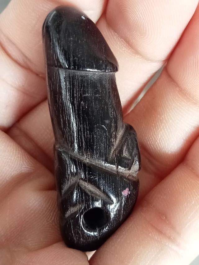 ปลัดขิกหลวงพ่อกลั่น วัดอินทราวาส  7