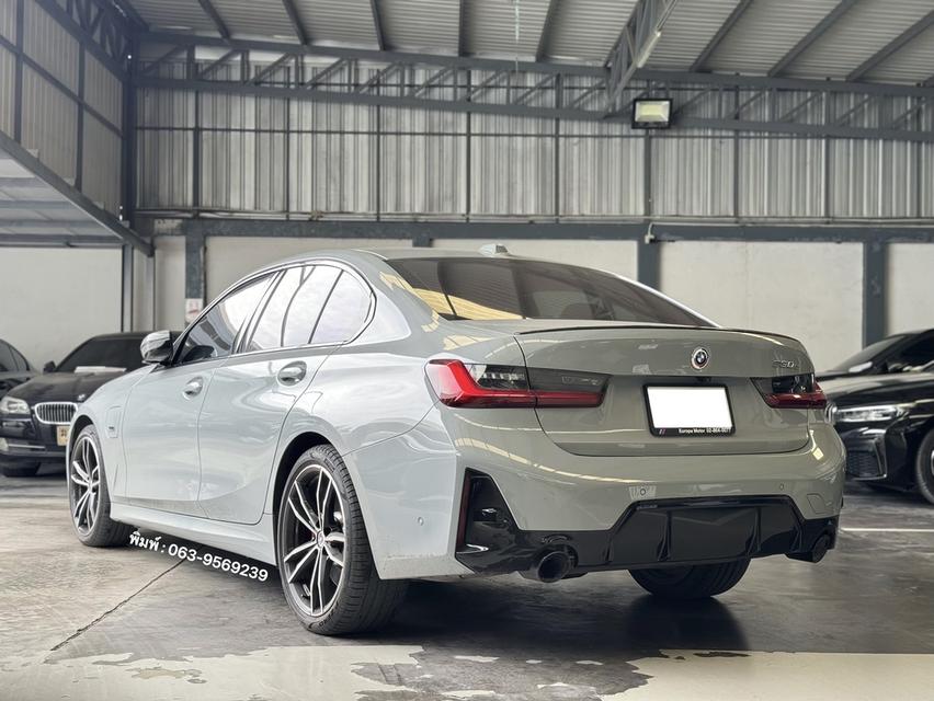 2022 BMW 330e M Sport LCI (รับเข้าใหม่ ไม่เคยทำสี ประวัติดีเช็คได้ค่ะ) 3