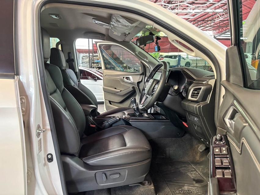 ISUZU D-MAX 1.9 Hi-Lander ZP Cab4 ปี2020 รถบ้านแท้ 11
