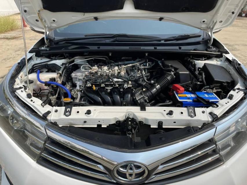 62 Toyota Altis 1.6 E (CNG) ปี 2014 สีขาว เกียร์ออโต้ 3
