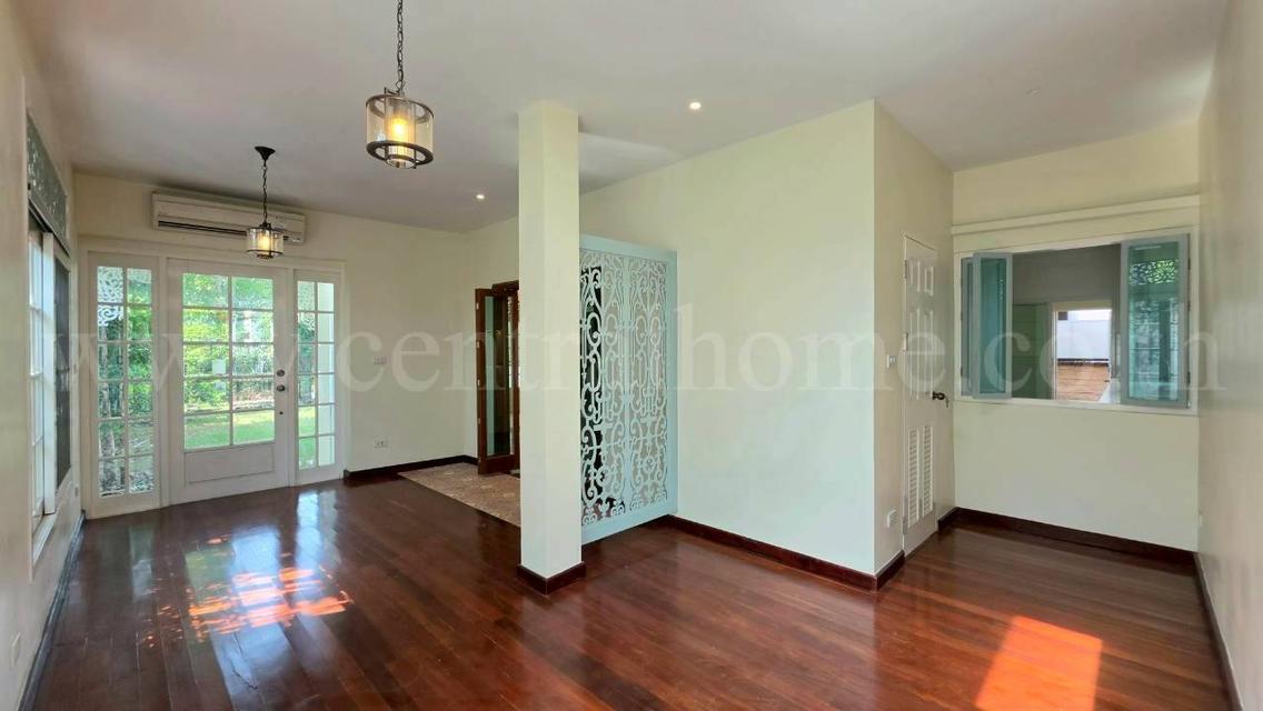 บ้านเดี่ยว เศรษฐสิริ ประชาชื่น เรสซิเด้นซ์ 4 หลังริม รีโนเวทใหม่ พร้อมเข้าอยู่ 10