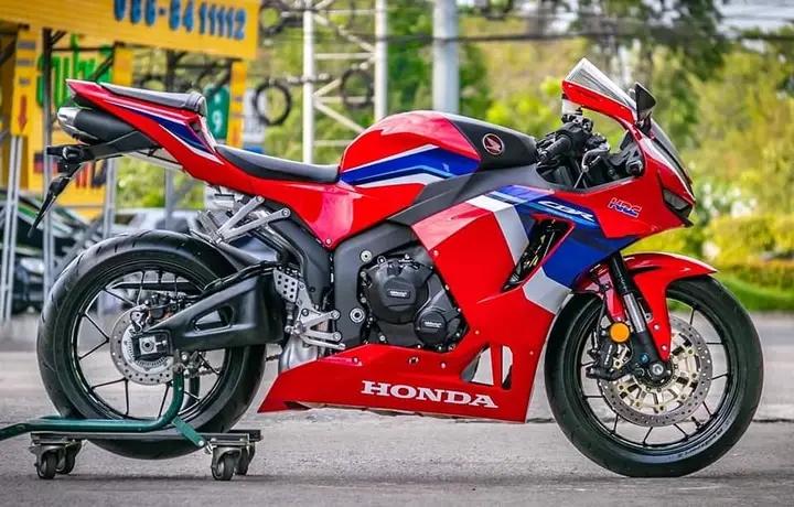 รถสวยพร้อมใช้งาน  Honda CBR600