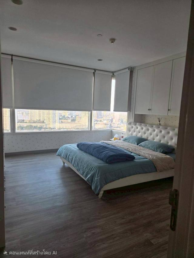 condo watermark chaophaya 10