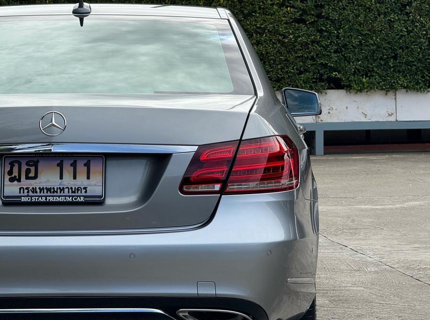 2015 BENZ E200 FACELIFT W212 รถมือเดียวออกป้ายแดง รถวิ่งน้อย เข้าศูนย์ตามระยะ รถไม่เคยมีอุบัติเหตุครับ 9