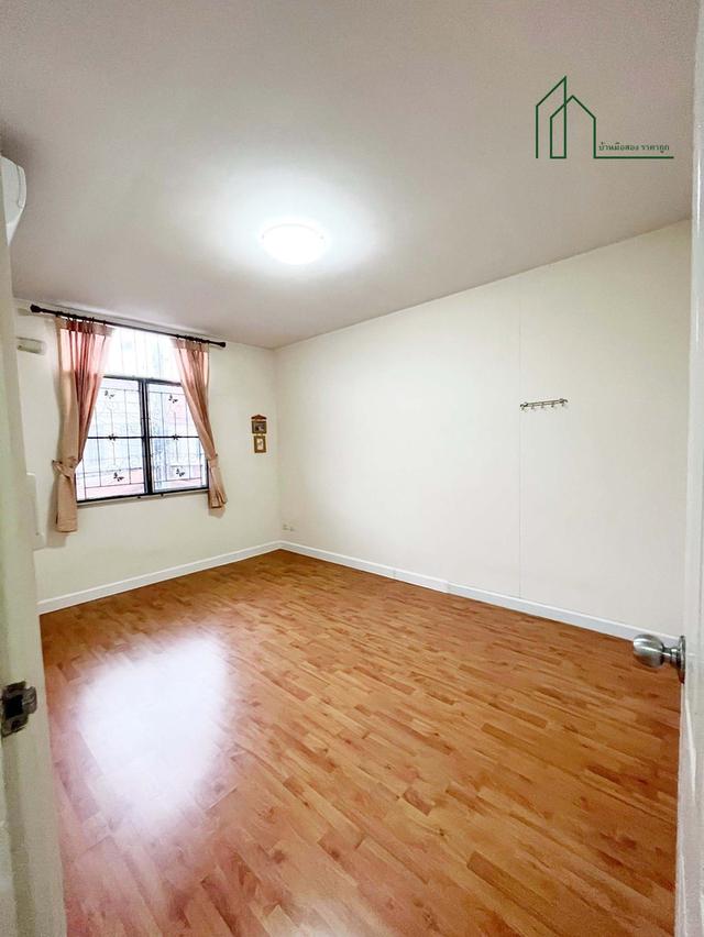 ทาวน์เฮ้าส์ 2 ชั้น ใกล้เมกาบางนา หมู่บ้านเดอะคอนเนค 2 บางนา กม.10 ซอยมหาชัย 5