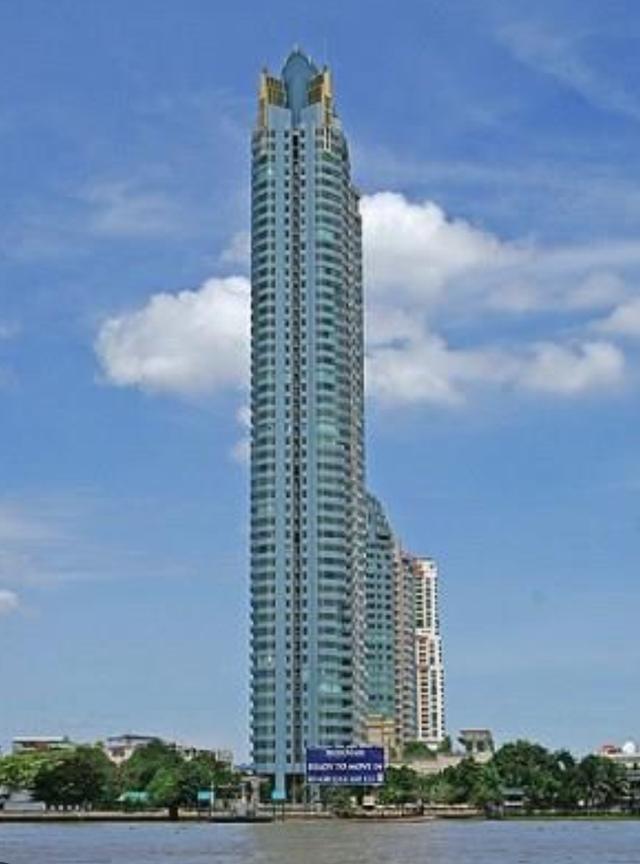 condo watermark chaophaya 3