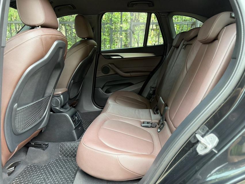(แจ้งรหัสรถ PJP2701) จดทะเบียนปี2022 BMW X1 sDrive20d M-Sport รูปที่ 14