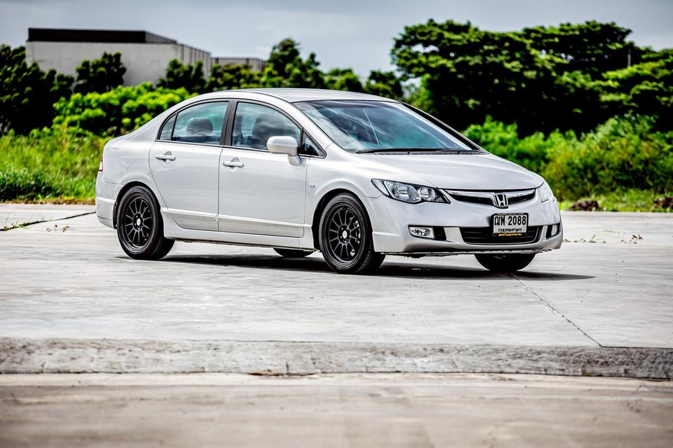 Honda Civic Fd 1.8E ปี 2009 สีเทา เกียร์ออโต้