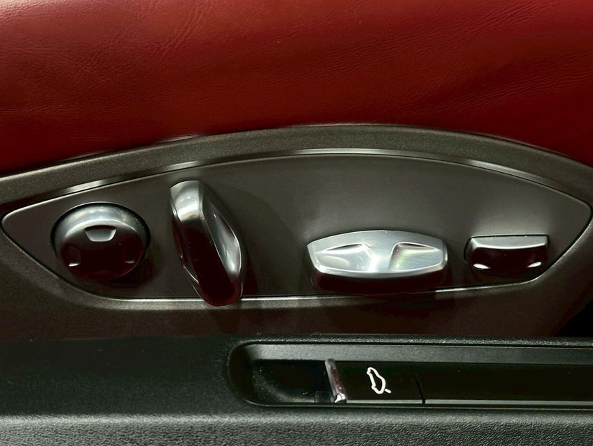 Porsche 718 Cayman 2.0 11