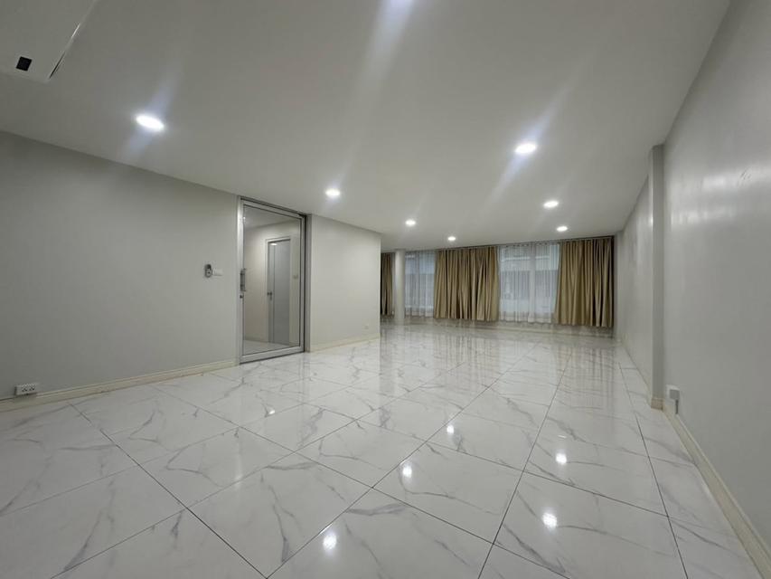 ให้เช่าทาวน์โฮม / Home Office 4 ชั้น หลังใหญ่ หมู่บ้านสินธานี รัชดา ลาดพร้าว / ซอยลาดพร้าว 80 7