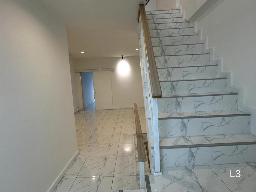 เซ้งคลินิกความงาม ร้านเสริมสวย สปา โรงเรียนสอนความงาม เป็นอาคารพาณิชย์ 4 ชั้น ตึก Stand alone ตึกติดถนนหลักในแหล่งชุมชน เจ้าของปล่อยเอง 14