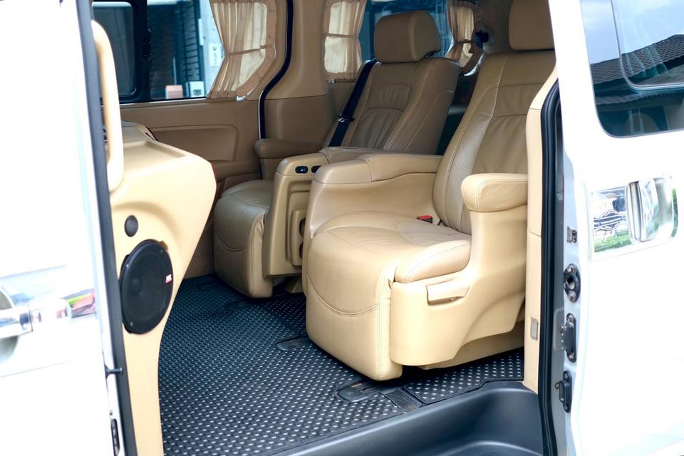Hyundai Grand starex 2.5 Vip  7