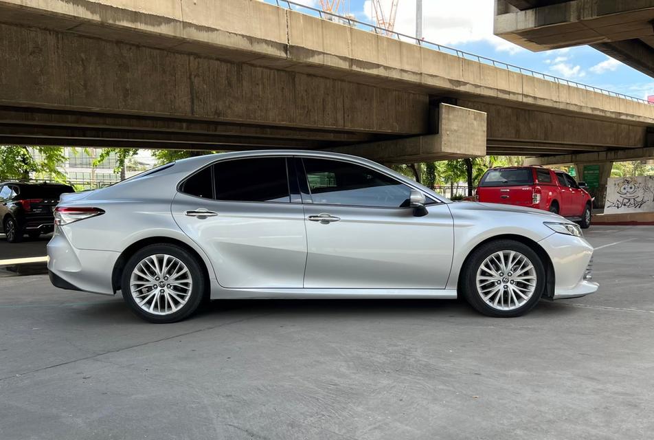 ขายรถ Toyota Camry 2.5G  ปี 2019 สีเทา เกียร์ออโต้ 8