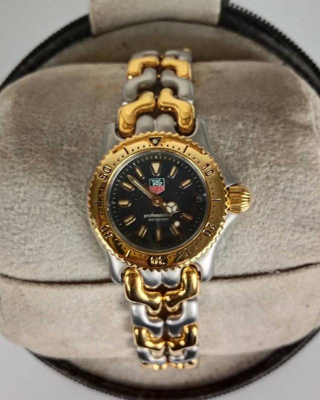 TAG HEUER ระบบ Quartz Mini size หน้าปัด 24 mm พร้อมกล่องแท้