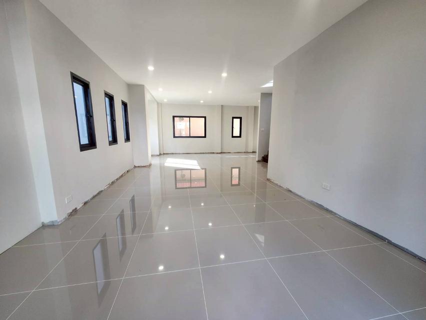 ขายบ้านเดี่ยวมือสองตกแต่งใหม่ โครงการ ธนาสิริ รัตนาธิเบศร์ (Thanasiri Rattanathibet) ใกล้รถไฟฟ้าสายสีม่วงสถานีบางพลู 5