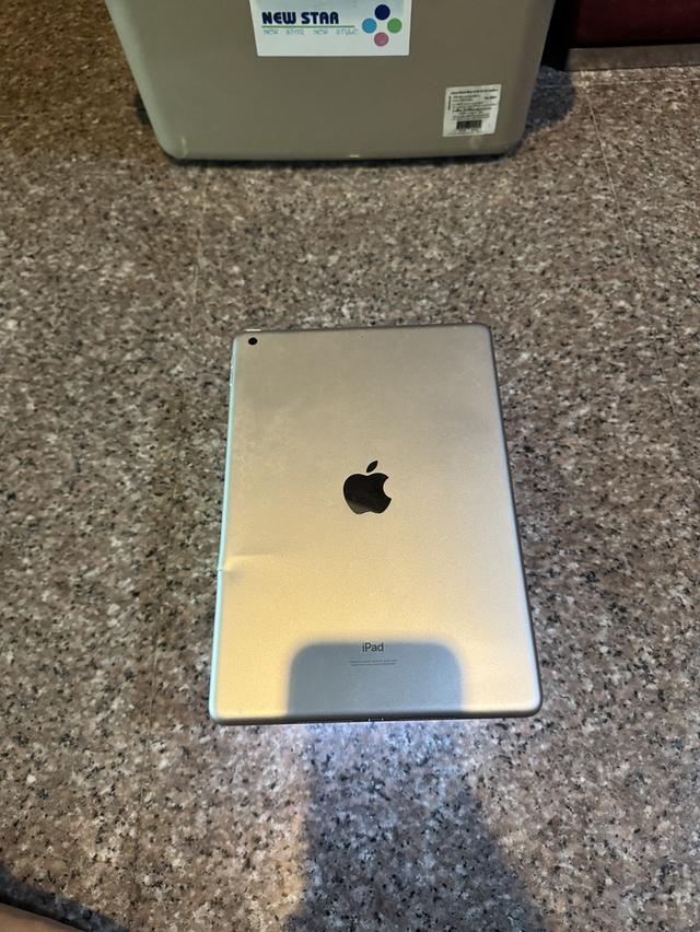 ขายiPadGen9สีSpace Gray 256กิ๊กสูนTrueสวยๆใช้งานดีถูกๆ
