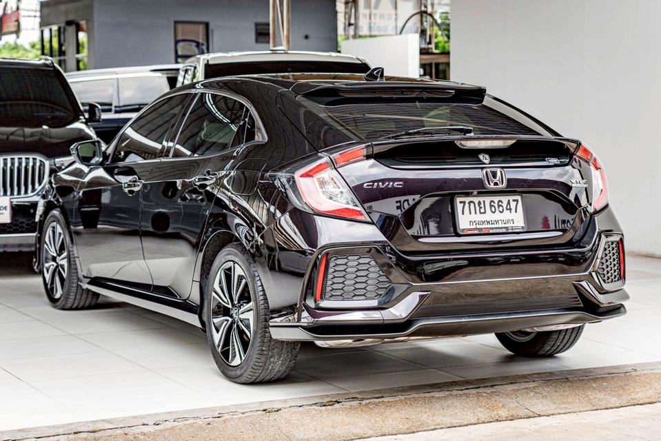 รหัสรถ NP6647 HONDA CIVIC FK HATCHBACK 2018 9
