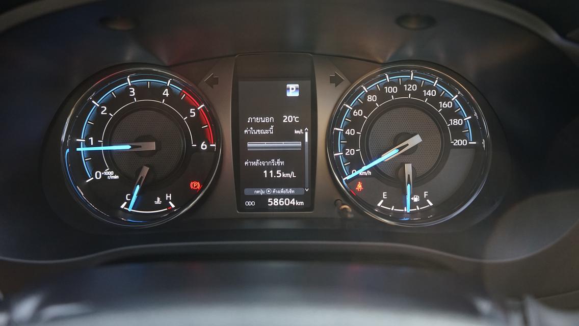 ขาย Revo Rocco Smart Cab 2.4 A/T 2WD ปี 2022 เจ้าของขายเอง 9