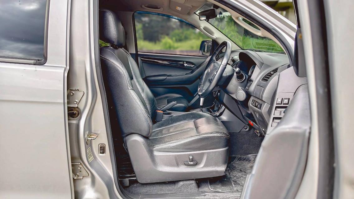 Isuzu Dmax 3.0Z ปี17 14