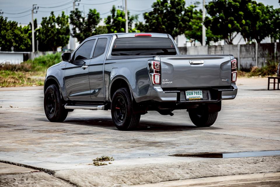 Isuzu Dmax Hi-lander 1.9l ปี20 9