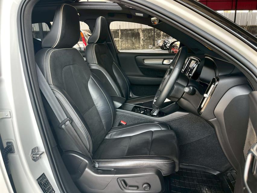 Volvo CX40 1.5Phev R-design ปี23 รูปที่ 13