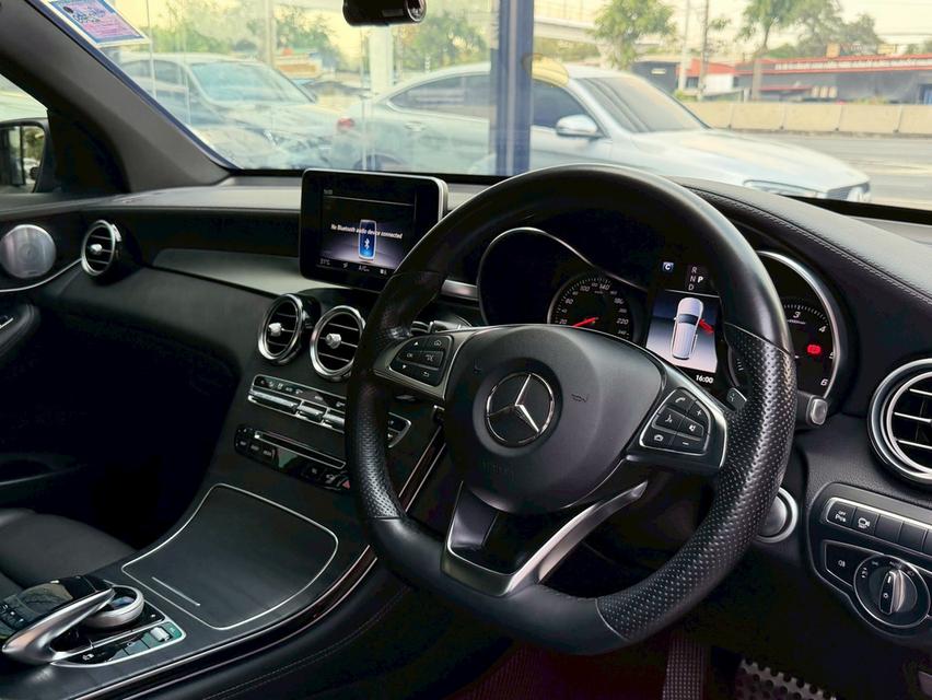 2019 Mercedes Benz GLC250d AMG รูปที่ 8